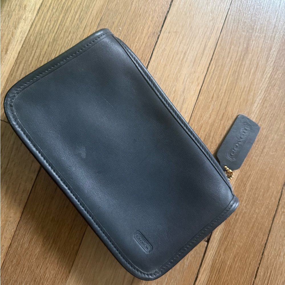 Black Leather Coach toiletries bag - Picture 4 of 5
